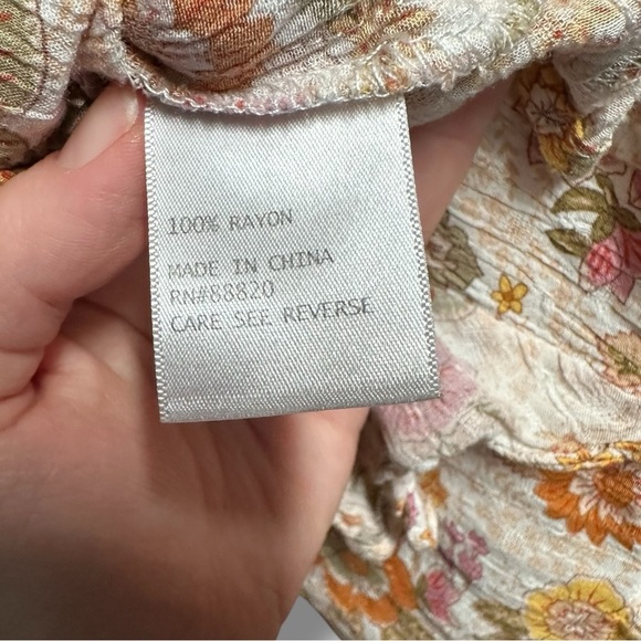 Cynthia Rowley Floral Short Flutter Sleeve Blouse Medium Cream Orange Pink Boho - Picture 5 of 9